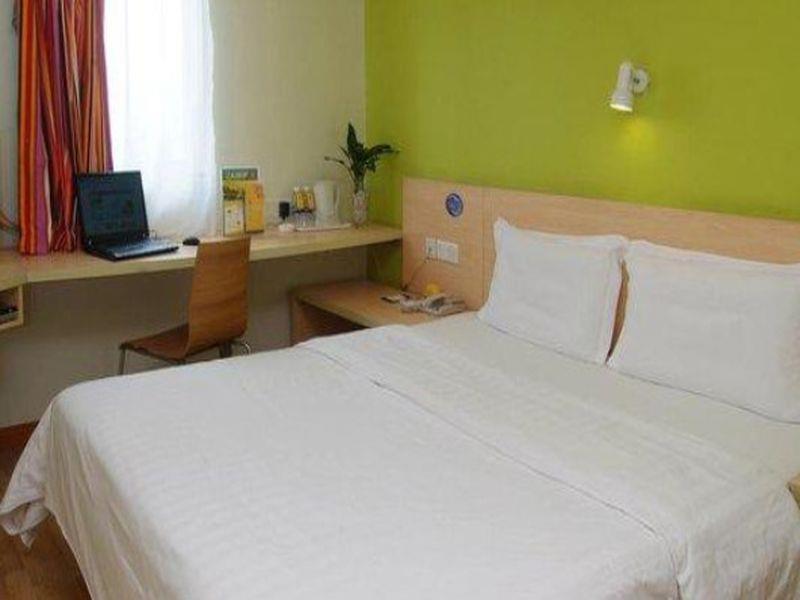 7 Days Inn Fuzhou Gandong Avenue Passenger Station Eksteriør bilde